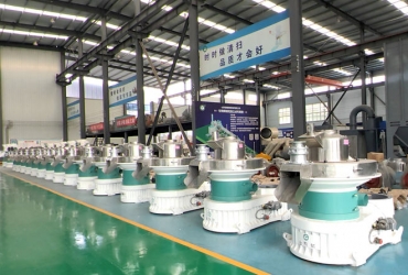 新手開顆粒廠，該選小型還是大型木屑顆粒機？